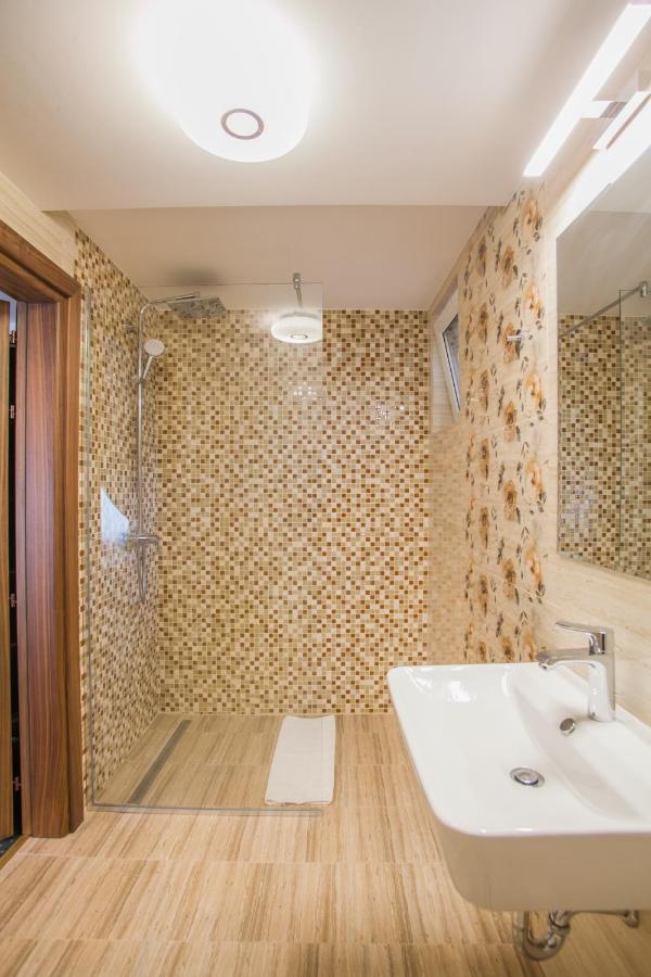 Villa Boutique Arnica Braşov Exterior foto